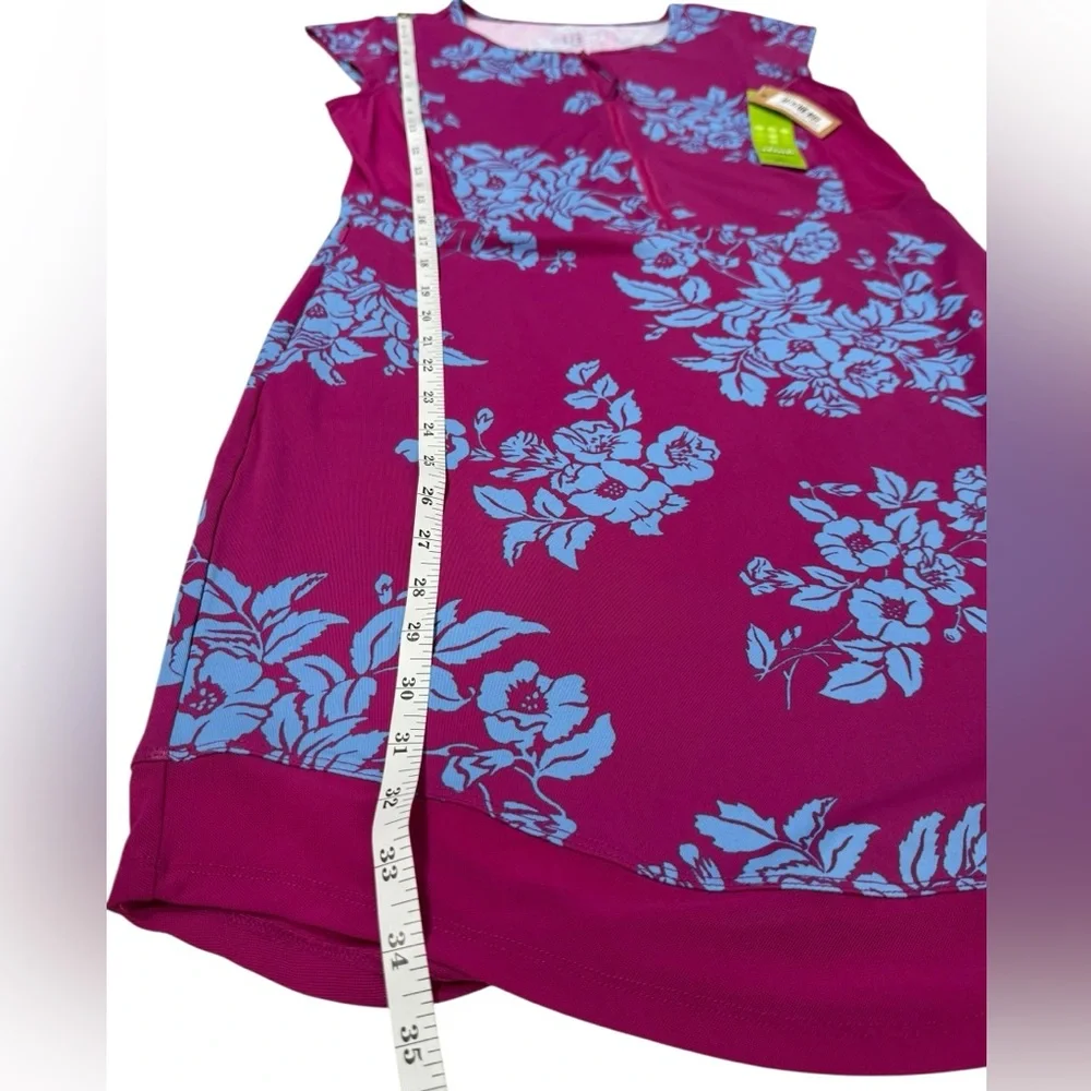NEW Title Nine Sunbuster Rashguard Dress Magenta Floral Cap Sleeve UPF 50 Sz‎ M - Picture 7 of 10